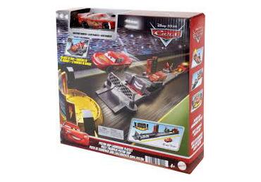 Piston Cupi hüppe- ja trikirada CARS